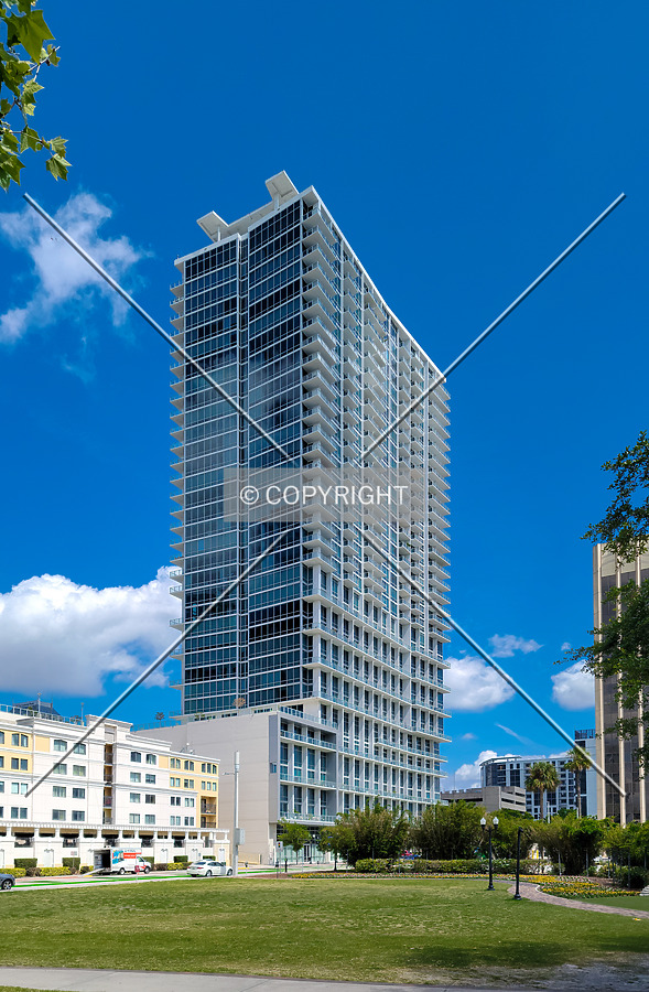 The Vue at Lake Eola by Ryan Hildebrand