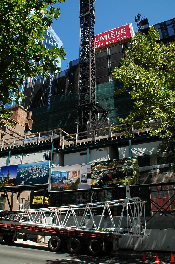 Lumière Residences by John Bek