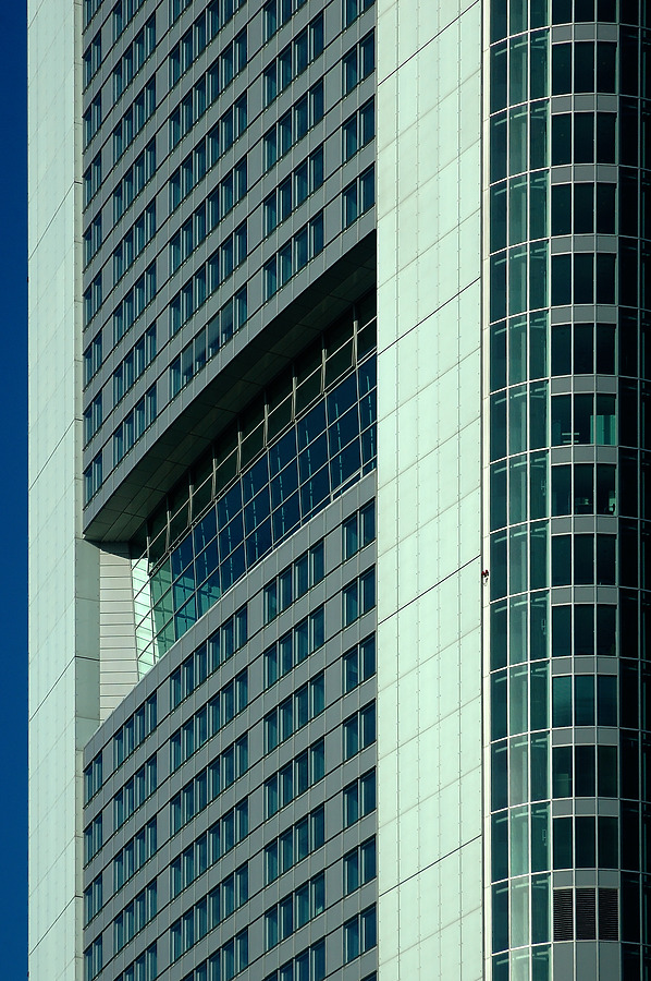 Commerzbank Tower by David Guija