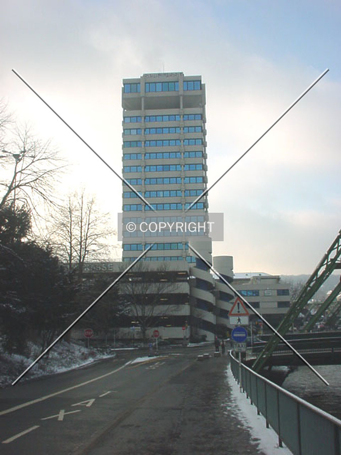 Stadtsparkasse Wuppertal by Nephilim
