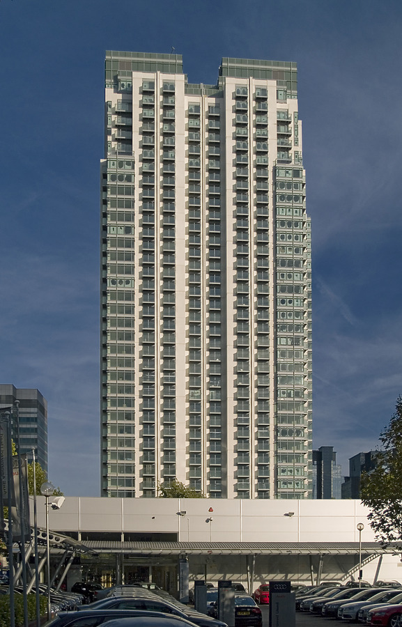 Pan Peninsula West Tower by Cesar Serrano