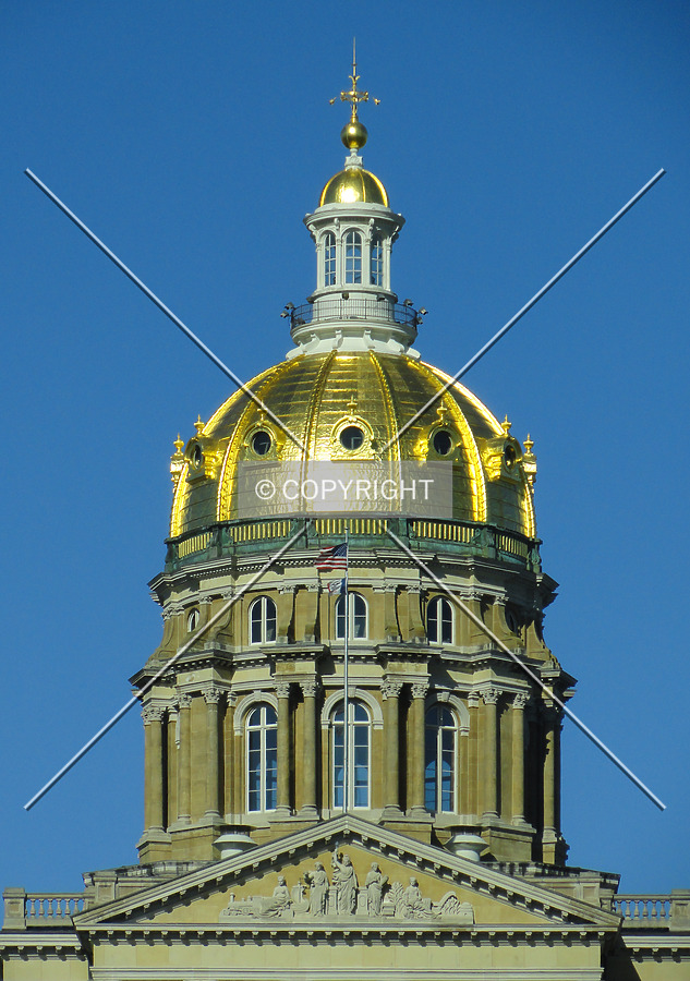 Iowa State Capitol by Chris Patriarca