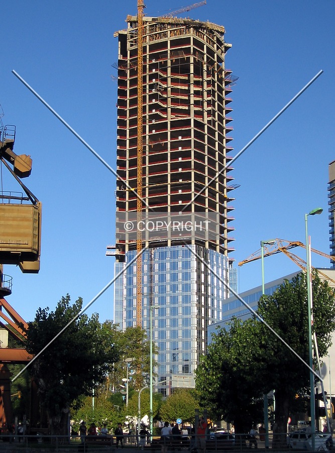 Torre Repsol YPF by Maximiliano Buono