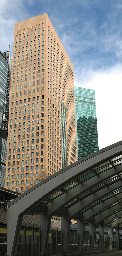 Royal Park Shiodome Tower by Kevin Hemphill