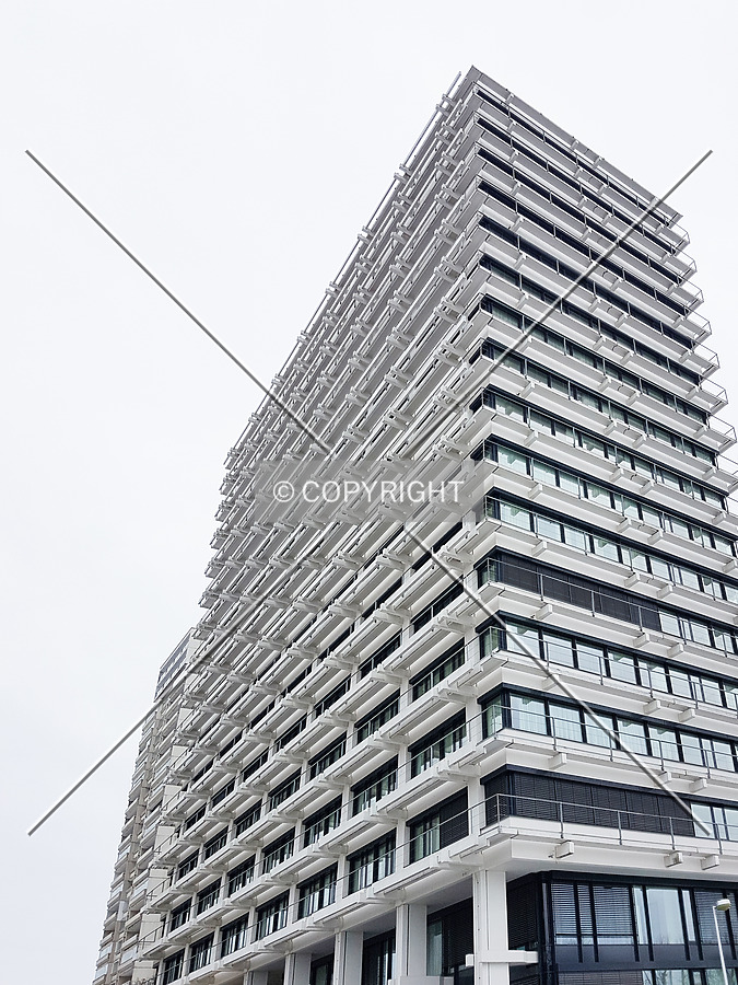 Helene-Mayer-Ring 4 by Nephilim