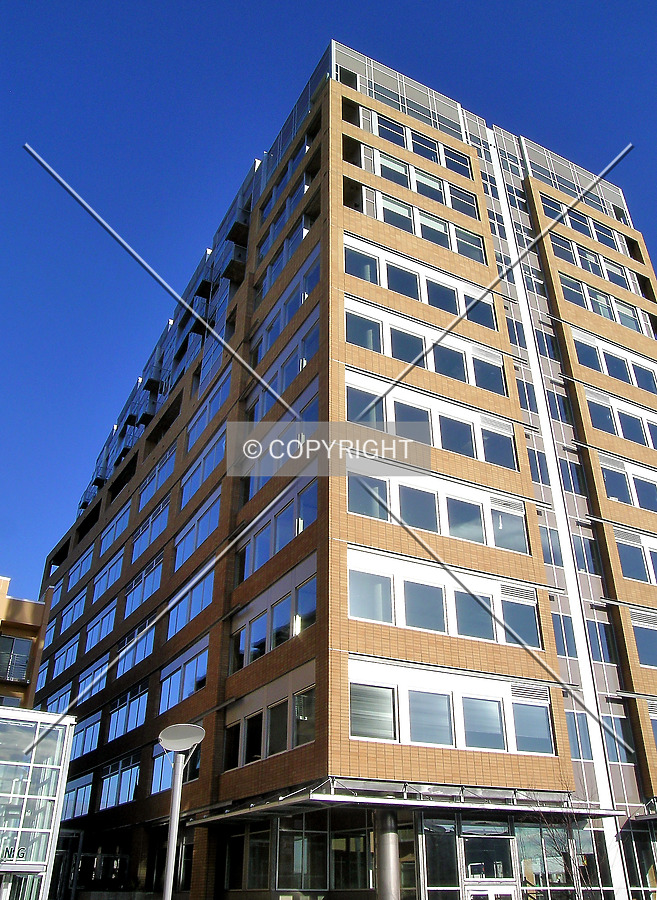 Vancouver Center 3 - Viewpoint by Serdica