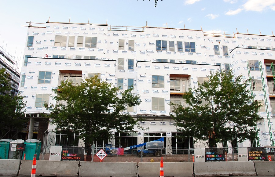 Union on Elizabeth by Brian LoBue