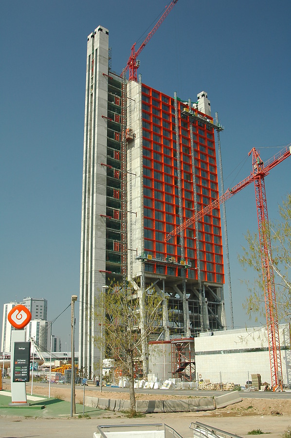 Hesperia Tower by David Guija