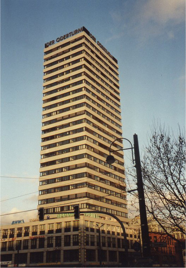 Der Oderturm by Ken Wegener