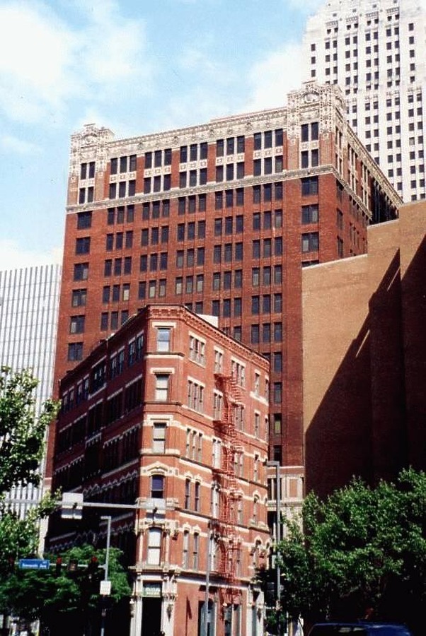 Chamber of Commerce Building by Nate Lindsey