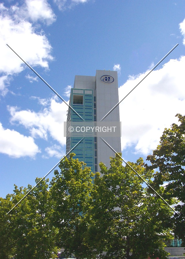 Hilton Lac Leamy by Eric Blyth