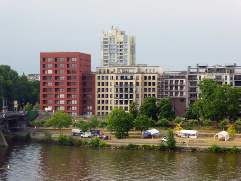 OSKAR FRANKFURT
