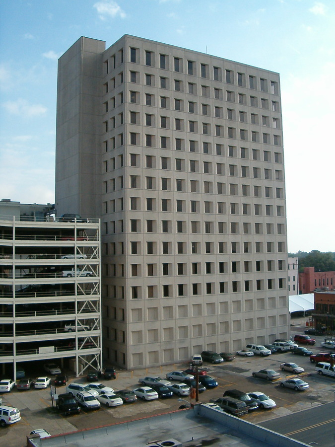 Chase Tower by Rodney Gunn