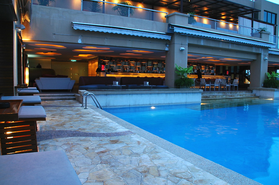 Menara PanGlobal by John Bek