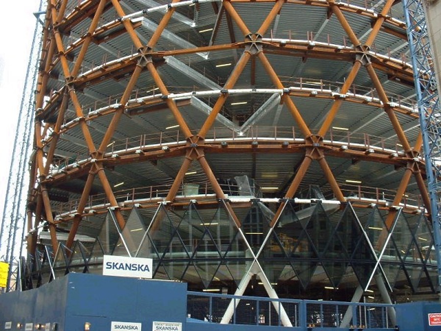 30 St Mary Axe by Jonathan Smith