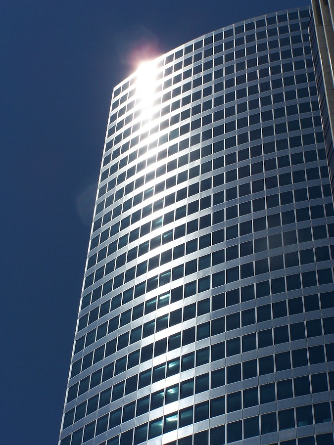 Tour EDF by Florian Barbier