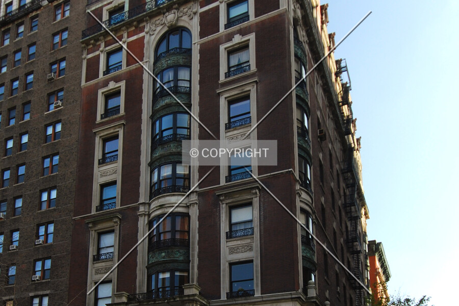 43 Fifth Avenue