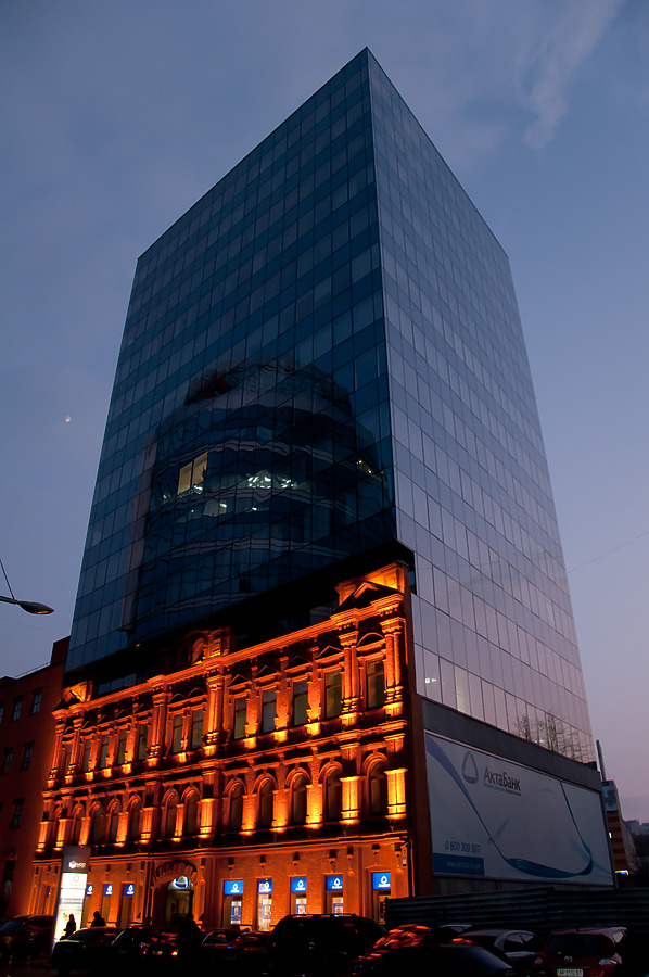 Prizma Business Center by Alexander Shutyuck