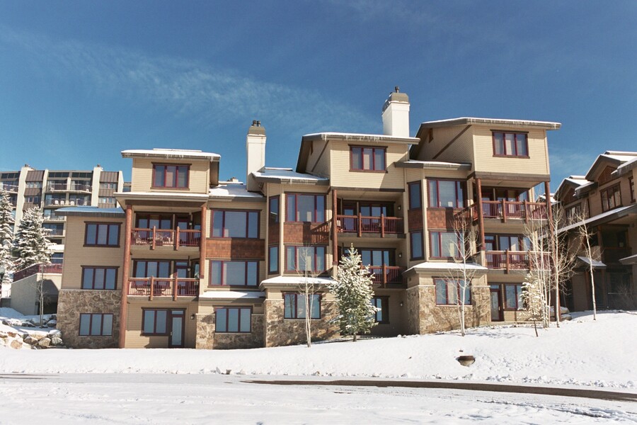 2053 Ski Time Square Drive