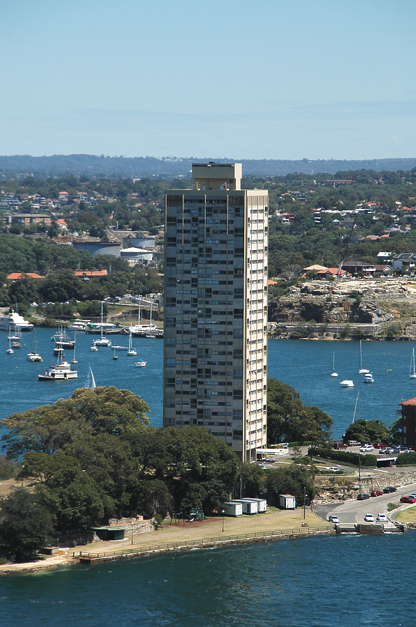 Blues Point Tower Apartments by John Bek