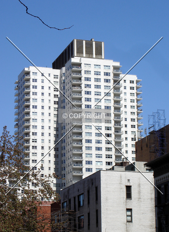 Pavilion Apartments by Royce Douglas