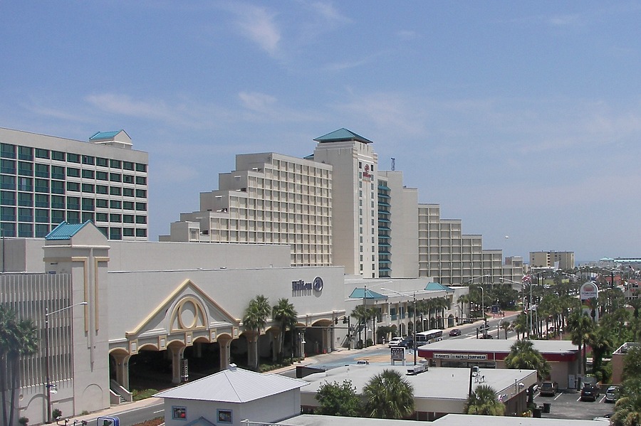 Hilton Daytona Beach South Tower by Rodney Gunn