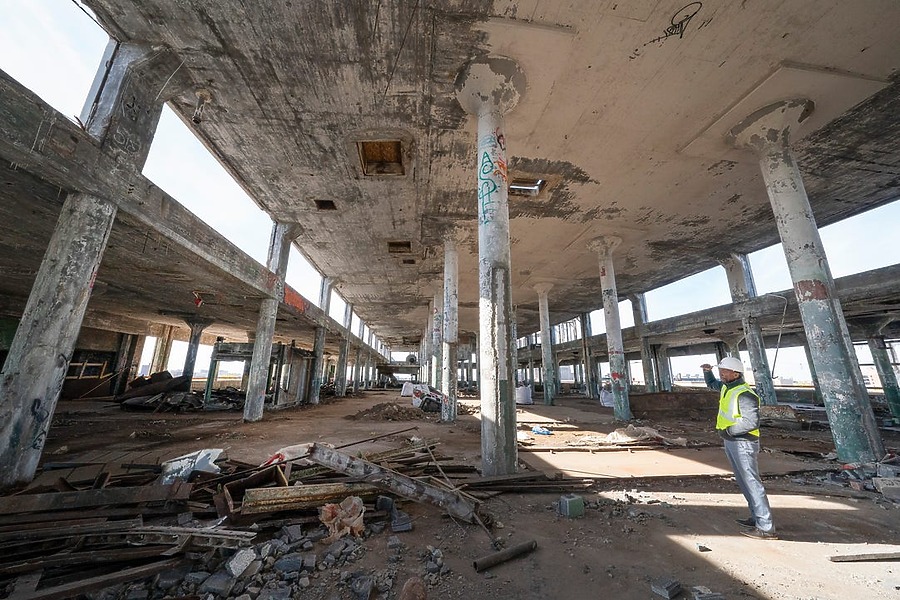 Fisher Body - Plant 21 by Mandi Wright, Detroit Free Press