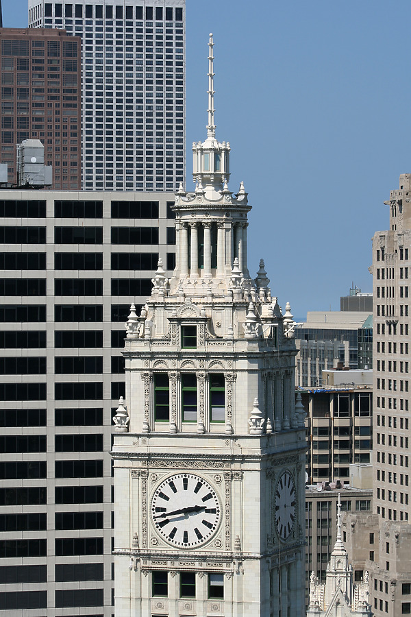 Wrigley Building by Michiel van Dijk