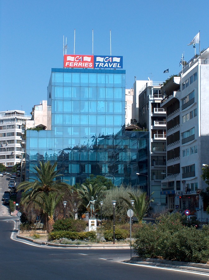 Akti Miaoulis & 2 Kantharou Street by Gregory Maloukos