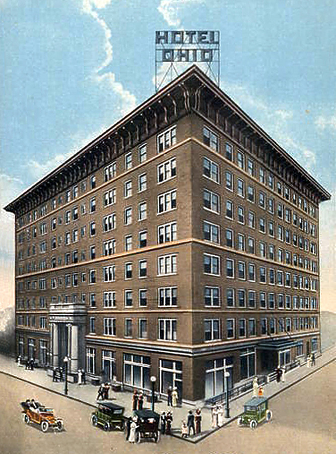 Amedia Plaza by H.H. Hamm