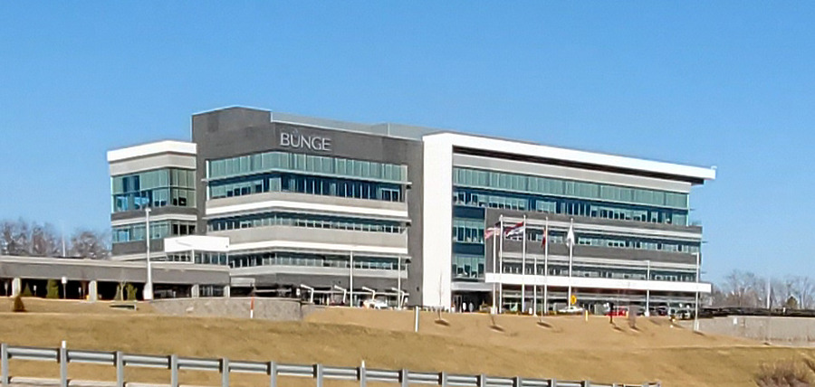 Bunge North America Headquarters by Ryan Hildebrand