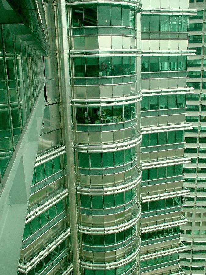 Petronas Tower 1 by Edmund Teo
