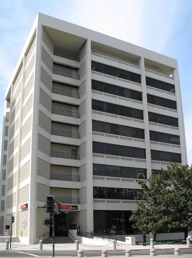 Wells Fargo Building by Jason Ferguson