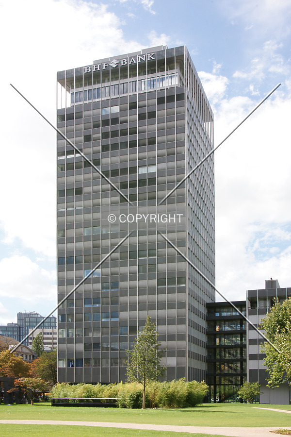 BHF-Bank by Nephilim