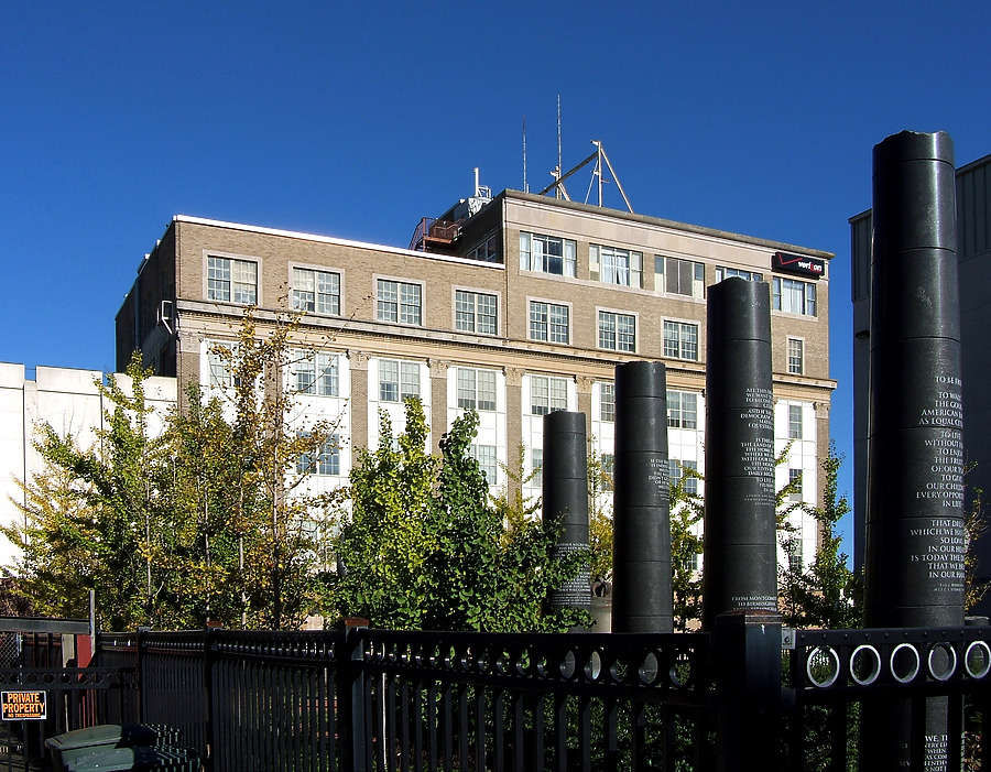 Verizon Building by John Cahill