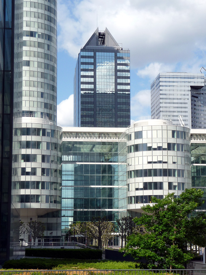 Tour Europlaza by Nate Lindsey