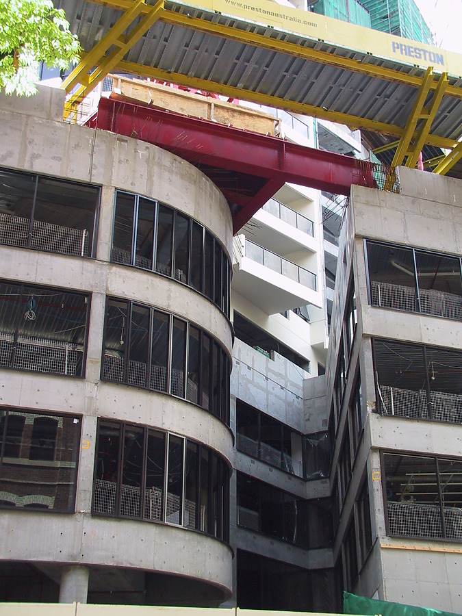Meriton Tower by John Bek