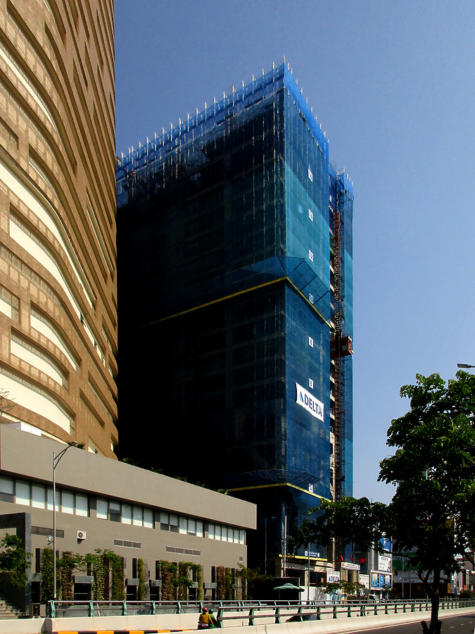 M Landmark Residences by Daniel Kieckhefer