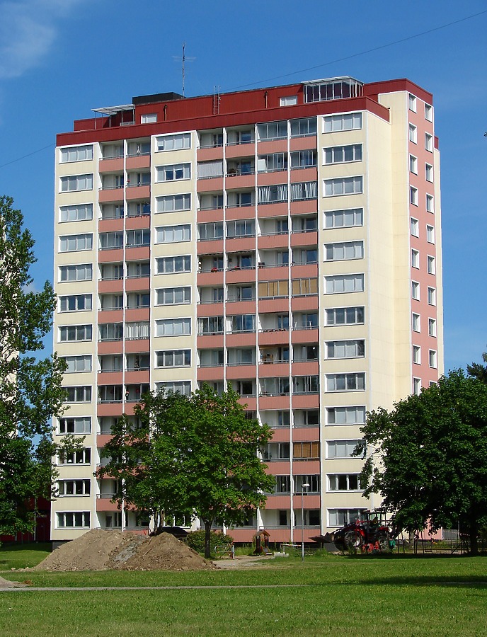 Elsarostigen 6 by Robin Spetz