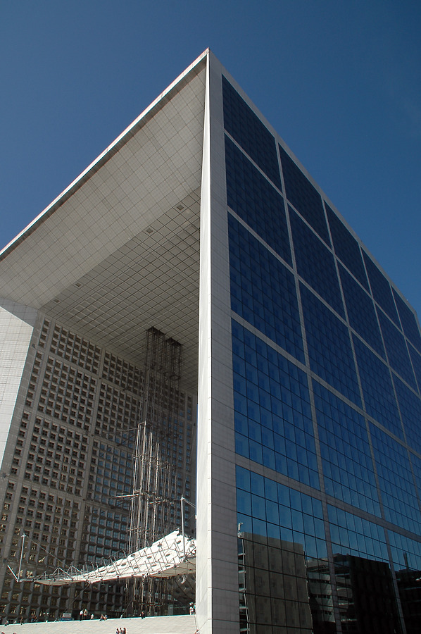 La Grande Arche by John Bek