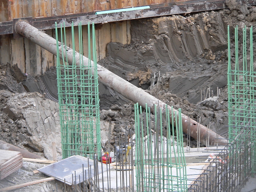 Trump International Hotel & Tower by B. Victor Adams