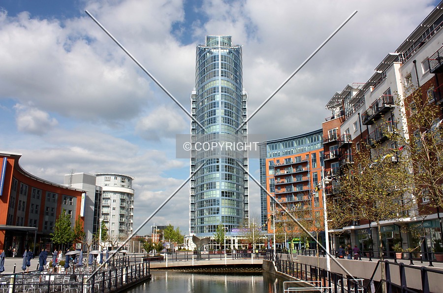 1 Gunwharf Quays by Neil Nickolds