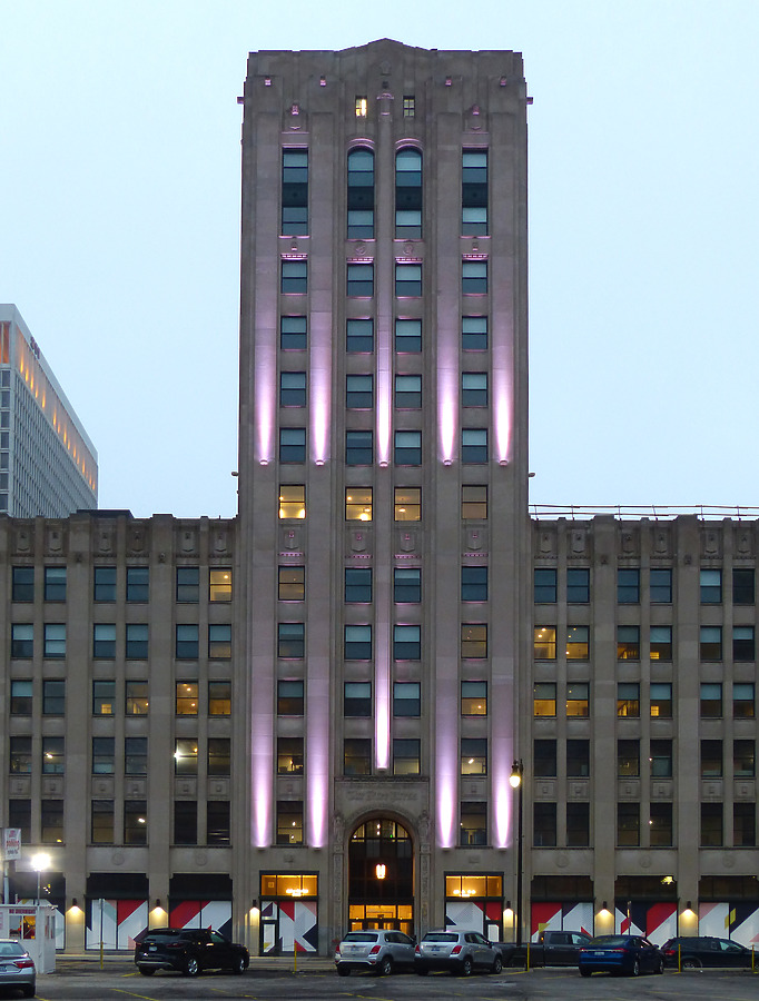 Detroit Free Press Building by Nate Lindsey