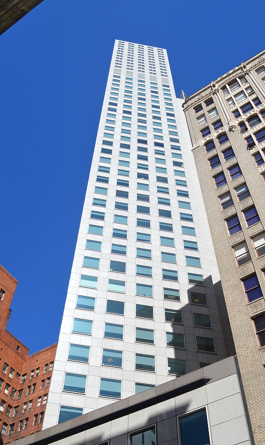 345 California Center by Huopa