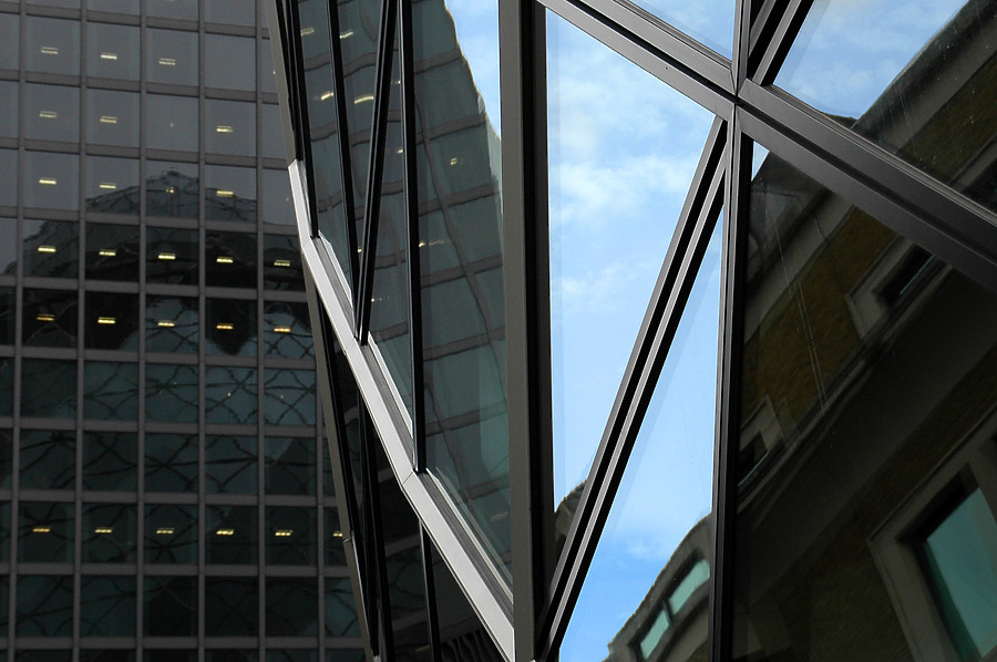 30 St Mary Axe by John Bek