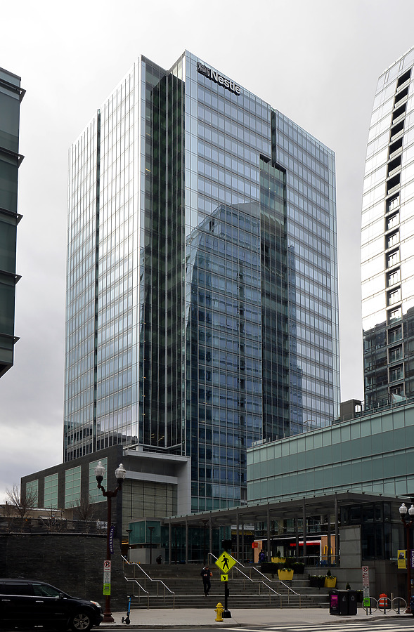 1812 North Moore Street by John W. Cahill