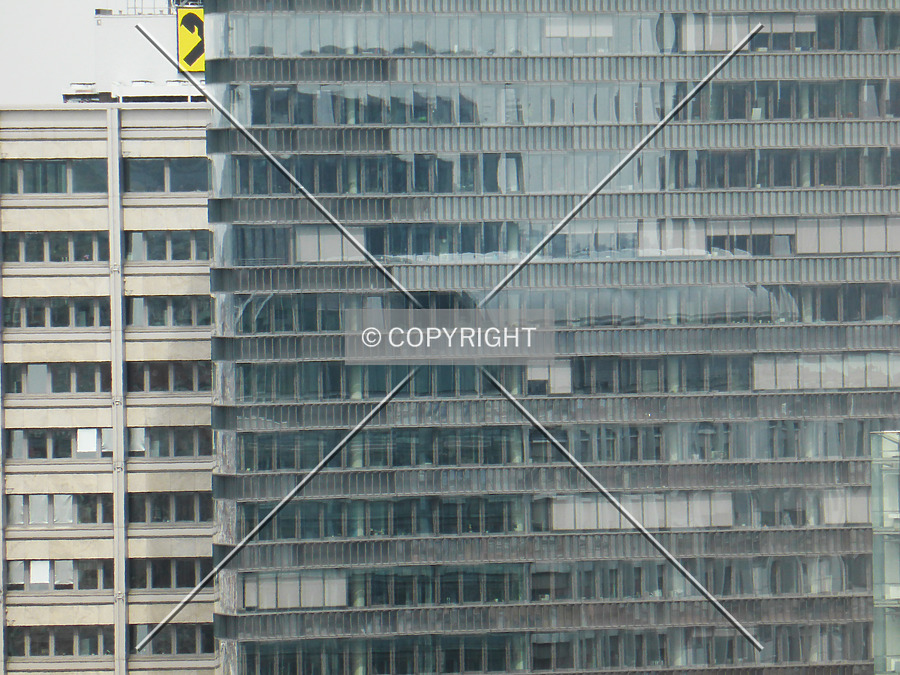 Raiffeisen-Holding Hochhaus by Nephilim