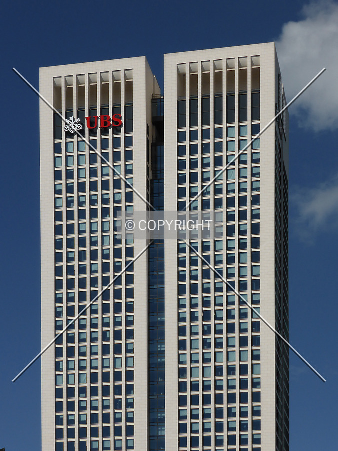 OpernTurm by Nephilim