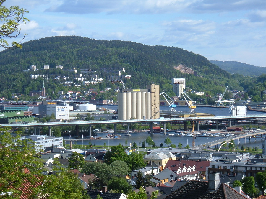 Felleskjøpet by Kjetil Balog