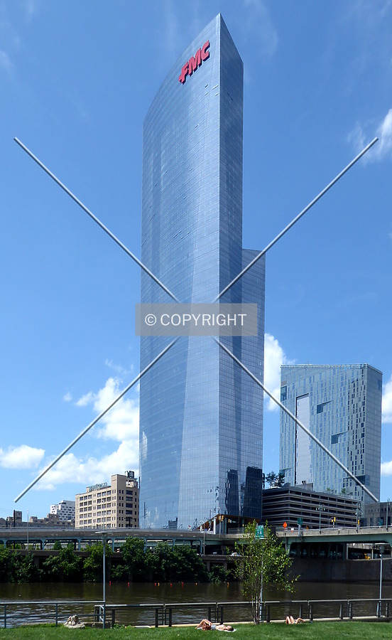 FMC Tower at Cira Centre South by Chris Patriarca